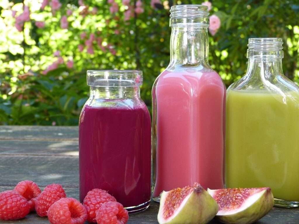 smoothies, juice, fruit-3809495.jpg